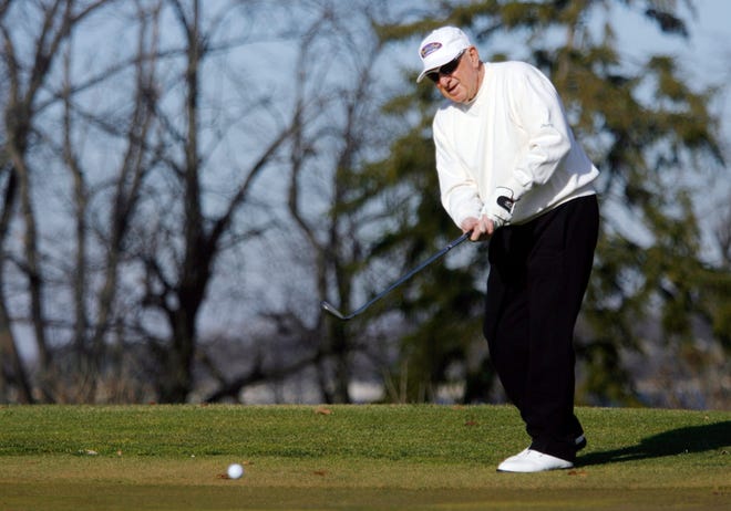 12132012frank.jpg Frank Copi's knee replacement allows him to stay active, including some golf practice at Lincoln Greens Golf Course in Springfield.