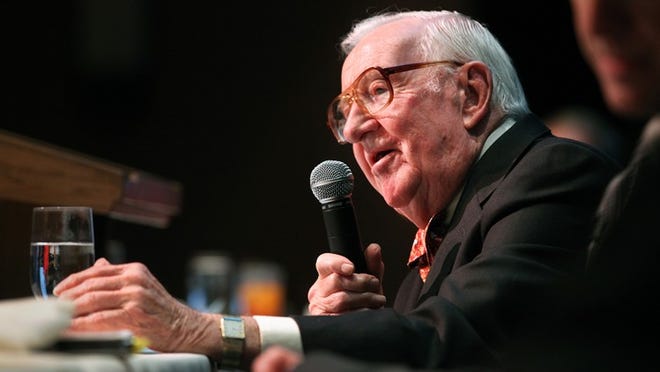 Retired U.S. Supreme Court Justice John Paul Stevens answers questions after speaking at a joint meeting of the Forum Club of the Palm Beaches and Palm Beach County Bar Association at the Kravis Center’s Cohen Pavilion.