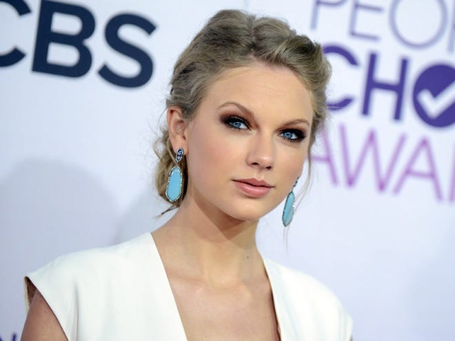 Taylor Swift appears at the People's Choice Awards on Jan. 9 at the Nokia Theatre in Los Angeles. Swift will perform March 23 at Colonial Life Arena in Columbia.