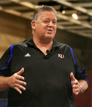 Kansas coach Charlie Weis' 2013 recruiting class includes 16 junior college players and eight high school prospects, according to Rivals.com.
