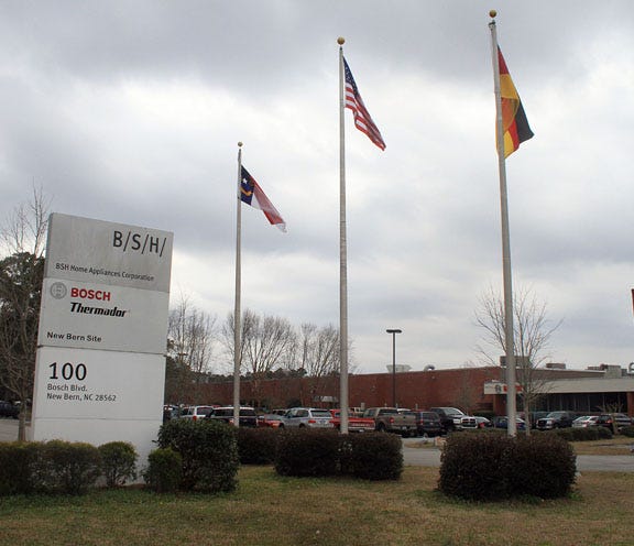 About 100 employees at the BSH Home Appliances Corp. factory in New Bern will be out of work temporarily as the company updates the plant to produce a new line of dishwashers.