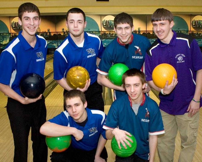 All City Boys Bowling Team- Back row left to right: Trent Baumgartner, Hunter Weeks, Tyler Lawson and Justin Cochran. Front row left to right: Dylan Casto and Ashton Bigger