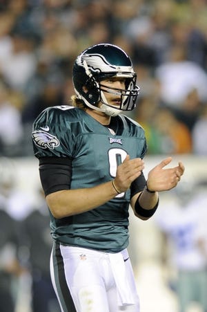 Eagles quarterback Nick Foles split first-team reps with Michael Vick when the first minicamp under head coach Chip Kelly got underway on Tuesday.