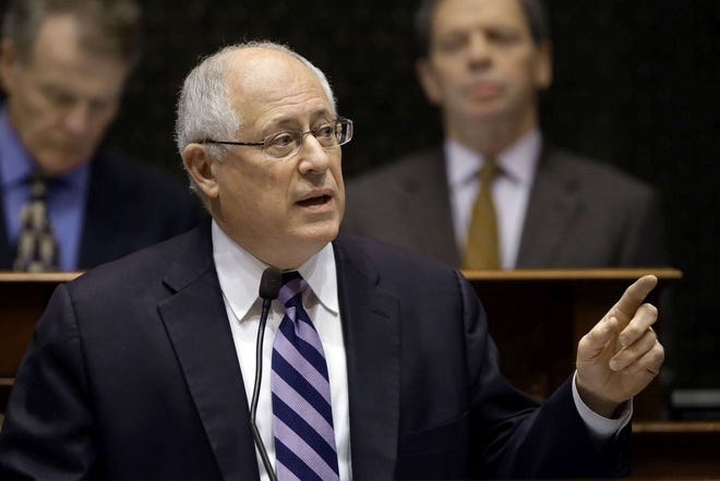 Gov. Pat Quinn delivers his State of the Budget address Wednesday, March 6, 2013, to a joint session of the General Assembly in the House chambers at the Capitol in Springfield. Behind him are House Speaker Michael Madigan (left) and Senate President John Cullerton.
