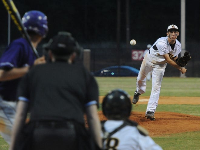 Union County’s Jimmy Johnson throws a pitch against Walhalla on Friday night in Union.
