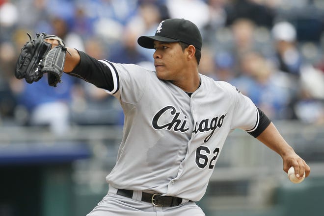 Chicago White Sox pitcher Jose Quintana throws the ball in the first inning of a baseball game against the Kansas City Royals at Kauffman Stadium in Kansas City, Mo., Sunday, May 5, 2013. (AP Photo/Colin E. Braley)