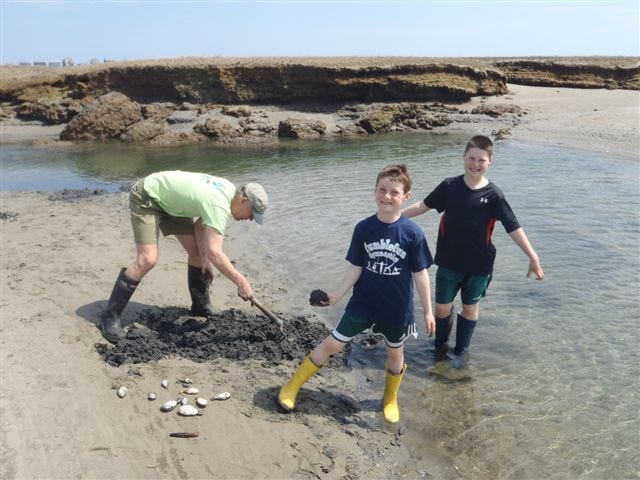 The North and South Rivers Watershed Association will sponsor a free clamming trip at 7 a.m. Saturday, May 11.