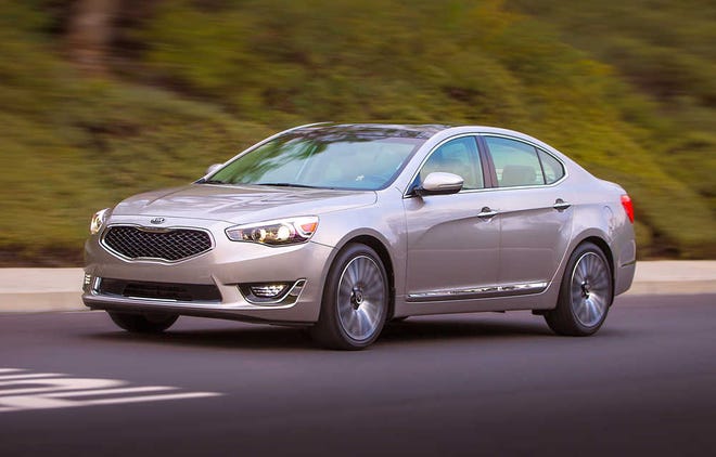 Kia is rolling out its large 2014 Cadenza this summer to compete with Japanese and U.S. sedans.