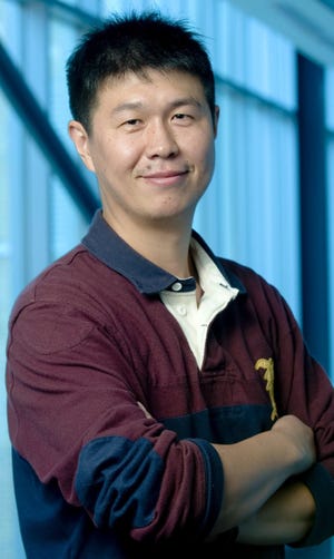 Xiaowei Teng, assistant professor of chemical engineering at the University of New Hampshire, has received a $750,000 Early Career Research Award from the U.S. Department of Energy.