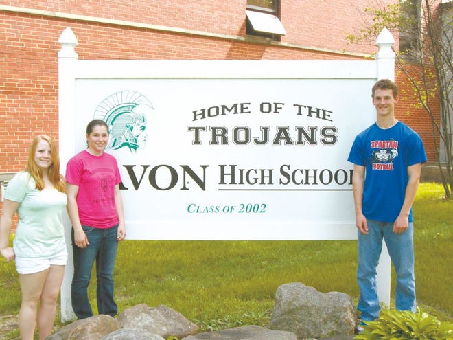 Seniors Macie Coupland, Justine Bodenhamer and Seth Tolley reflect on being members of the final graduating class of Avon High School. The Avon school district is consolidating with Abingdon beginning July 1. Last day for students at Avon will be May 28.