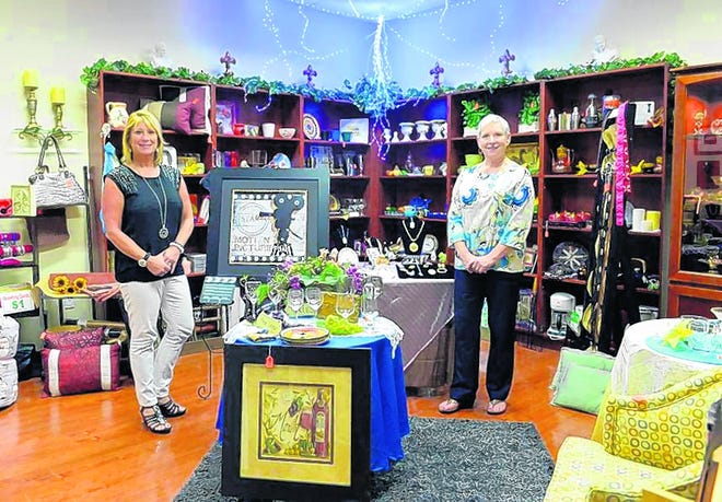 Judi Bjork, general manager, left, and Pat McDonald, merchandise 
coordinator, at the 2nd Generation Thrift Shop at Renaissance on 9th, 1816 
Ninth St. W., Bradenton. All proceeds from the shop and the rest of 
Renaissance on 9th benefit Meals on Wheels PLUS of Manatee.
STAFF PHOTO /