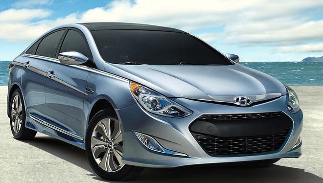 The gas-electric Sonata may be the best-looking hybrid sedan out there. This is a loaded $32,000 Limited model.