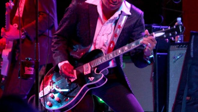 Alejandro Escovedo plays Friday at Little Woodrow’s Bee Cave and Saturday at the Southpark Meadows location.