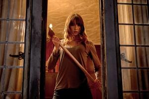 Erin (Sharni Vinson) does some table turning in "You're Next."