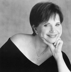 Actress Cindy Williams appears in "Weekend Comedy" at the Alhambra Theatre.
