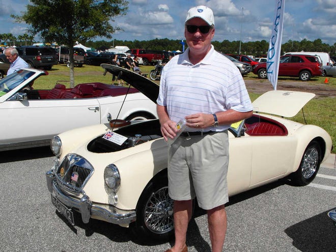 Photos by Bill.Bortzfield@jacksonville.com Brian Brozeck's 1962 MGA Mark II is one of the last 14 A's to roll off the assembly line before production was switched over for the MGB.