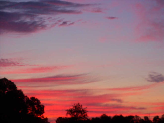 Jean Tanner/For Hardeeville TodayJean Tanner witnessed the beautiful red sky during a sunset.