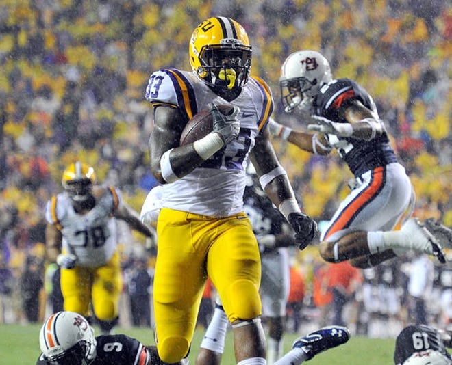 LSU running back Jeremy Hill rushed for 184 yards and three touchdowns in the No. 6 ranked Tigers’ 35-21 SEC opening victory over Auburn on Saturday night in Death Valley. 
PHOTO/LSU