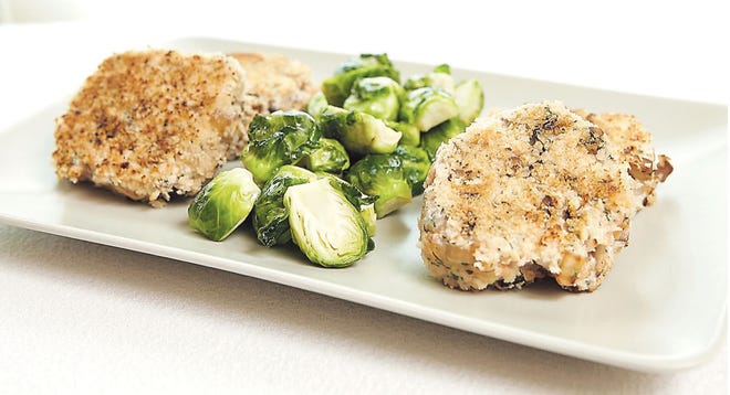 Dilled salmon and mushroom cakes