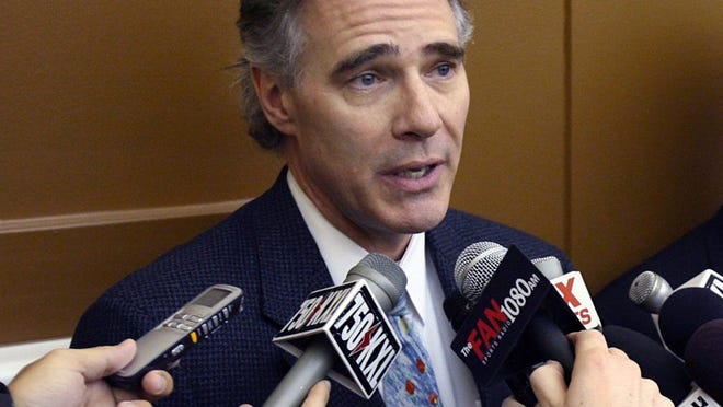Steve Patterson, a former Arizona State athletic director and NBA/NFL executive, has been tabbed to replace the retiring DeLoss Dodds as UT men’s athletic director. He has several issues to deal with, including the futures of football coach Mack Brown, men’s basketball coach Rick Barnes and baseball coach Augie Garrido.