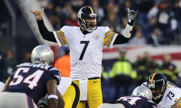 Pittsburgh Steelers quarterback Ben Roethlisberger (7) against the New England Patriots in the first quarter of an NFL football game Sunday, Nov. 3, 2013, in Foxborough, Mass. (AP Photo/Charles Krupa)
