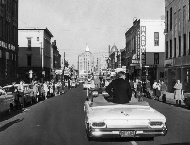 John F. Kennedy supporters line East State Street as Kennedy travels to the Coronado Theatre for his Oct. 24, 1960, Democratic presidential campaign rally.