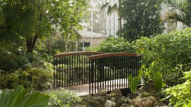 Butterfly conservatory, Fairchild Tropical Botanic Garden