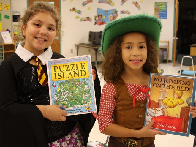Angelica Rivera and Aliana Rivera dress up as their favorite storybook characters.