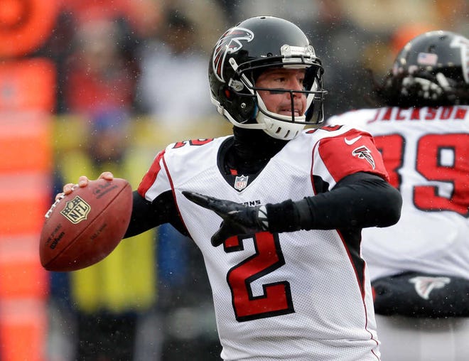 Atlanta Falcons' Matt Ryan throws during the first half of an NFL football game against the Green Bay Packers Sunday, Dec. 8, 2013, in Green Bay, Wis. (AP Photo/Morry Gash)