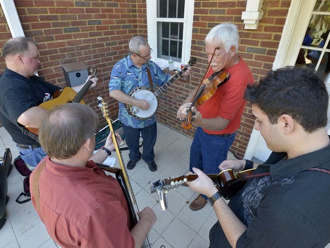 The Southern Express Bluegrass Band is set to perform once again at the annual Bluegrass Bash in Lake Alfred.