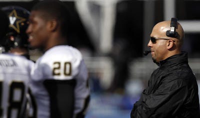 James Franklin talks with his Vanderbilt players during a timeout in the first half of the BBVA Compass Bowl NCAA college football game on Saturday, Jan. 4, 2014, in Birmingham, Ala. (AP Photo/Butch Dill)
