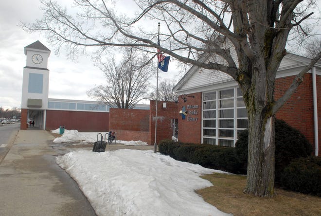 Afte Putnam voters in December rejected a proposal to buy land to build a new library, the building committee will start anew Tuesday to look at possible sites for the new facility and likely scale back the scope of the project.

Aaron Flaum/ NorwichBulletin.com