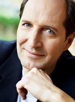 An Evening in Vienna with Austrian baritone Georg Lehner and pianist Victor Rosenbaum at 7:30 p.m. Friday, Feb. 7, at James Library & Center for the Arts, 24 West St., Norwell. Tickets are $25 for adults, $22 for seniors and $10 for students A complimentary reception featuring Viennese-style pastries and coffee follows the concert. Advance tickets are available at a discount at www.jameslibrary.org or by calling 781-659-7100.