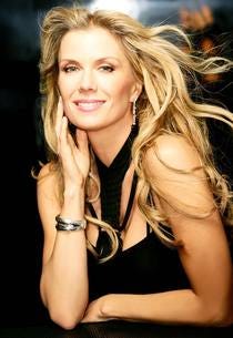 Katherine Kelly Lang | Photo Credits: Gilles Toucas/Bell-Phillip Television Prods. Inc.