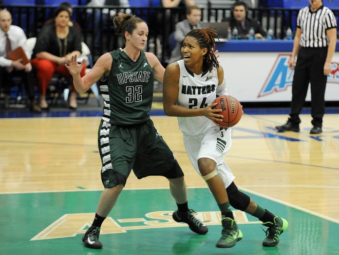 Stetson's Sasha Sims drives to the basket.
Sims had 10 points.