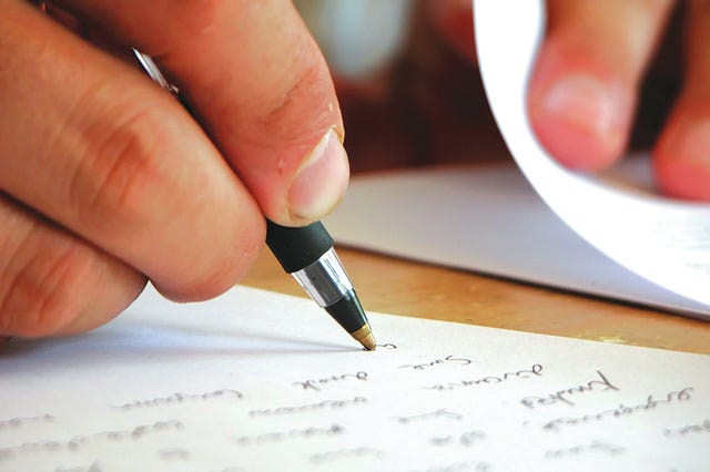 A bill requiring Tennessee schools to include cursive writing in curricula is heading to full Senate consideration after getting approval Wednesday from the Senate Education Committee.