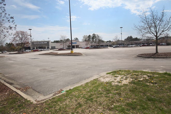 Panera Bread and Chipotle are planning to move into the parking lot in front of Books-A-Million, close to the interchange of Dr. Martin Luther King, Jr. Boulevard.