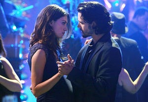 Phoebe Tonkin, Nathan Parsons | Photo Credits: Quantrell Colbert/The CW