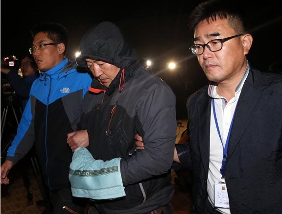 Report: South Korean captain arrested following sinking of ferry that left  28 dead, 270 missing