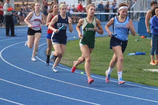 Bulldogs, Hawks compete at WCAC conference track meet