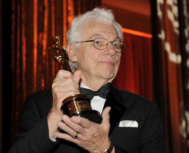 Cinematographer Gordon Willis poses with his honorary Oscar following The Academy of Motion Picture Arts and Sciences 2009 Governors Awards.