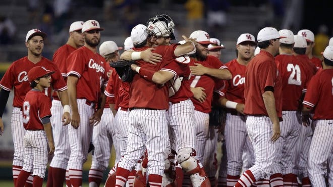 Both Texas and Houston can claim momentum heading into the Austin Super Regional this weekend. The Longhorns dispatched longtime rival Texas A&M in Monday’s championship game while the Cougars, shown celebrating their Baton Rouge Regional victory, upset top-seeded LSU 12-2.