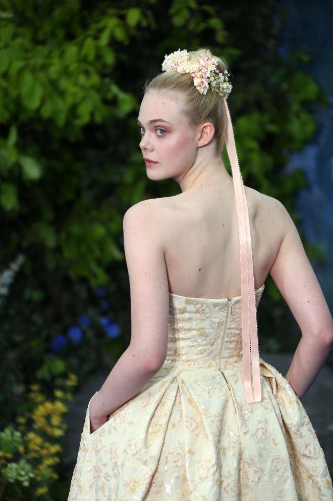 cilia Victor browser Elle Fanning on the spell of 'Maleficent'