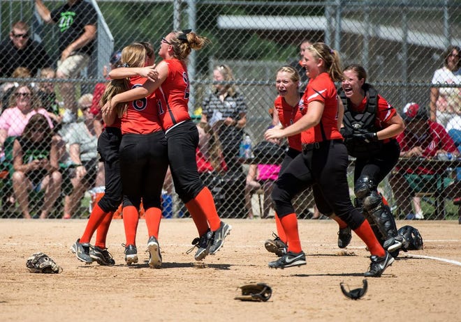 Altamont celebrates victory as Sciota West Prairie falls to Altamont 3-1 during Class IA semi-final action at Eastside Centre Friday.