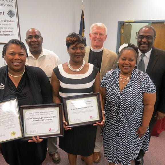 CONTRIBUTED PHOTO
Petersburg City Public School recently honored local community partners for their continued support. Pictured front row from left to right: Annette Smith Lee, Alpha Kappa Alpha Sorority; Darlene Hinton, Church and Dwight Inc.; Johna Vazquez, PCPS employee; back row from left to right: Bob Franklin, Church and Dwight Inc.; the Rev. David Teschner, Christ and Grace Episcopal Church; Dr. Joseph Melvin, superintendent of PCPS.