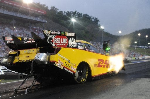 Del Worsham was the No. 1 qualifier in Funny Car in the DHL-sponsored Toyota at 3.992 seconds, 319.45 mph. He will face No. 16 qualifier Jeff Arend in Sunday's opening round of eliminations.