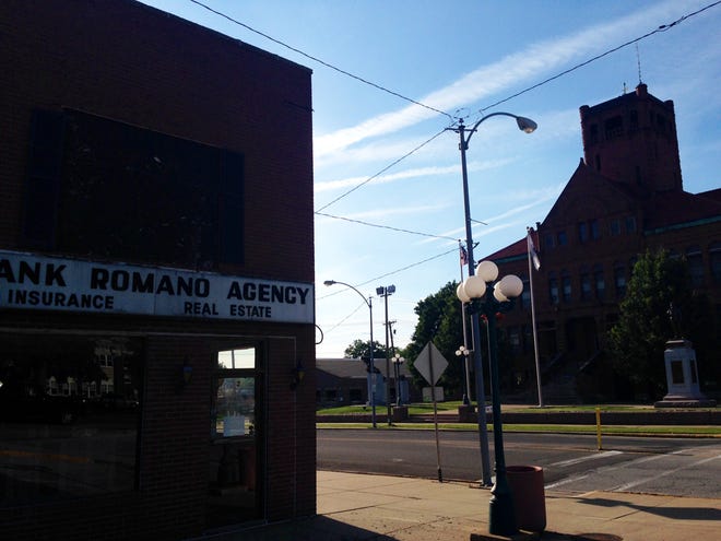 The former Romano Insurance Agency office, located at 72 Public Square. JAKE BOLITHO/REVIEW ATLAS