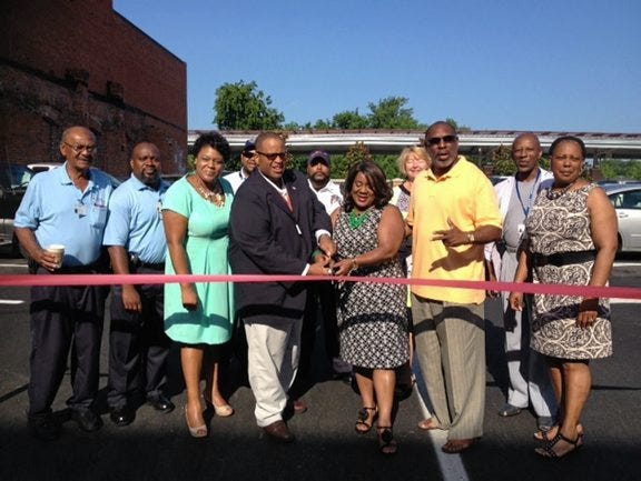 Petersburg's mayor, the city manager, Ridefinders, Petersburg Area Transit (PAT) and several other city departments, joined in a ribbon cutting ceremony on June 18, 8:30 a.m., to officially open the new transit commuter parking lot located at 100 Washington St.