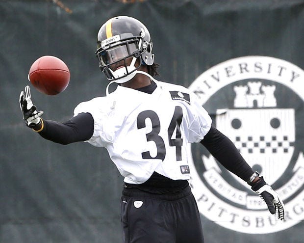 Pittsburgh Steelers third round draft choice running back Dri Archer out of Kent State, during drills in their NFL football camp for rookies and free agents at the team facility in Pittsburgh onFriday, May 16, 2014. (AP Photo/Keith Srakocic)