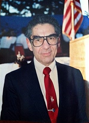 This undated photo provided by the Steinfeld family shows former U.S. surgeon general Jesse Steinfeld. Steinfeld, who became the first surgeon general ever forced out of office by the president after campaigning against the dangers of smoking during the Richard Nixon era, has died in Southern California. He was 87. His daughter, Susan Steinfeld, says her father died Tuesday morning, Aug. 5, 2014 in a nursing home in Pomona, Calif., following a stroke he suffered a month ago. (AP Photo/Courtesy Steinfeld family)